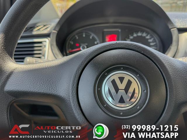VOLKSWAGEN FOX 1.6 MI TOTAL FLEX 8V 5P 2012