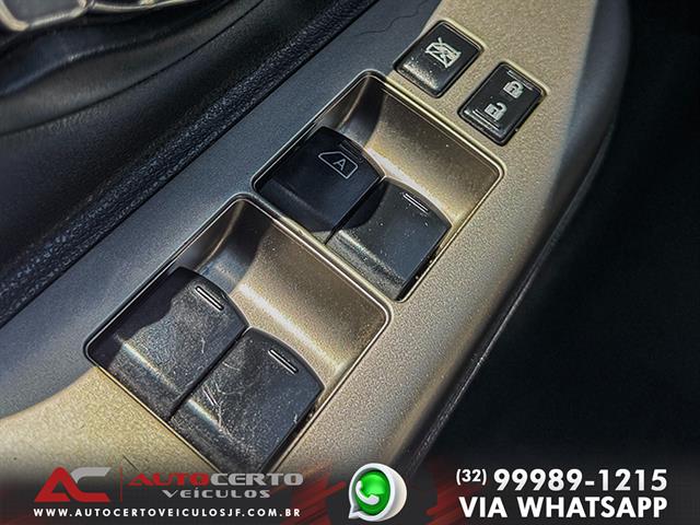 NISSAN MARCH SV 1.6 16V FLEX FUEL 2015