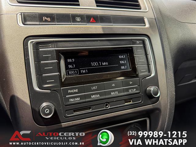 VOLKSWAGEN FOX TRACK 1.0 FLEX 12V 5P 2017