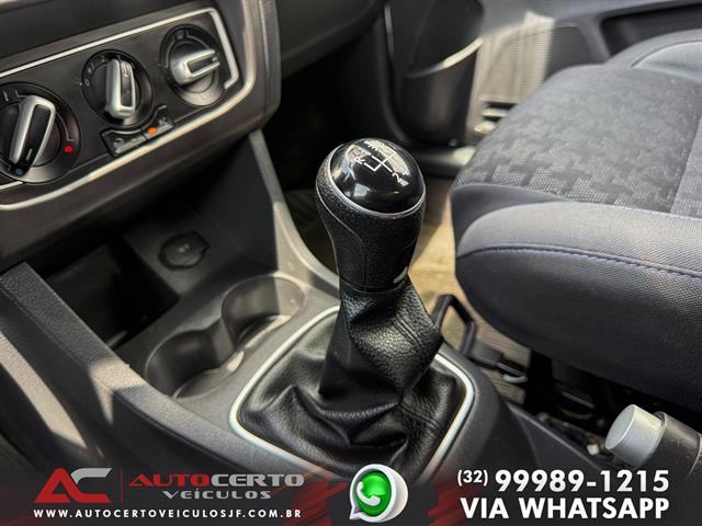 VOLKSWAGEN FOX TRACK 1.0 FLEX 12V 5P 2017