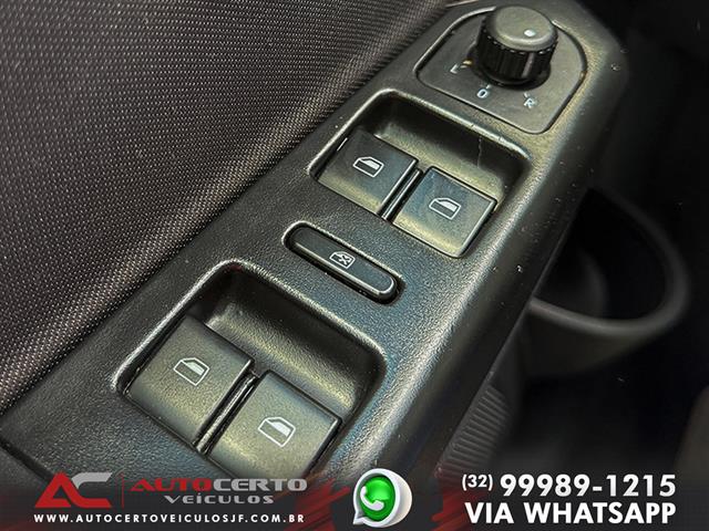 VOLKSWAGEN FOX TRACK 1.0 FLEX 12V 5P 2017