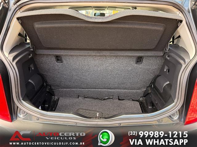 VOLKSWAGEN UP! MOVE 1.0 T. FLEX 12V 3P 2015