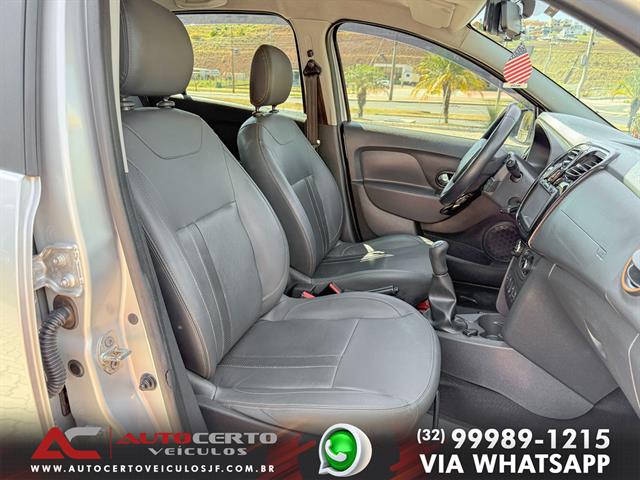 RENAULT SANDERO STEPWAY HI-POWER 1.6 8V 5P 2015