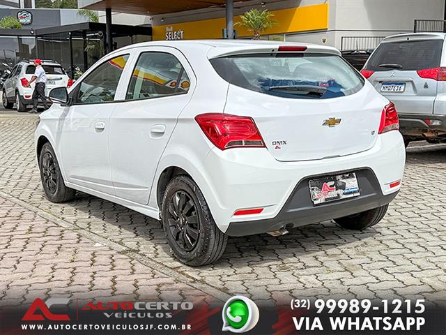CHEVROLET ONIX HATCH LT 1.0 8V FLEXPOWER 5P MEC. 2019