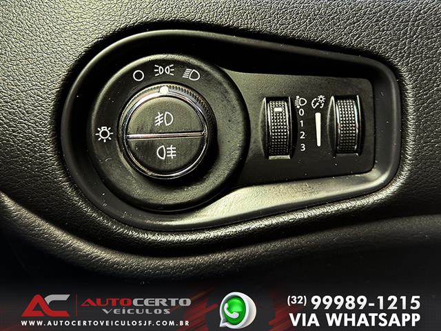 JEEP RENEGADE SPORT 1.8 4X2 FLEX 16V MEC. 2017
