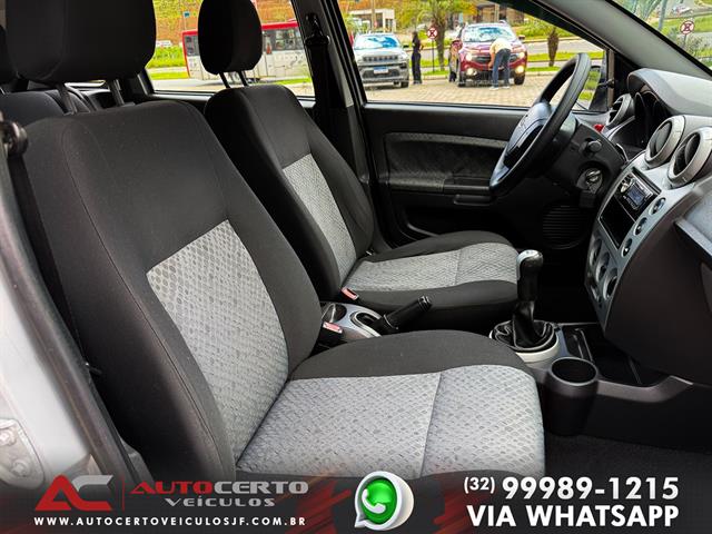 FORD Fiesta 1.6 16V FLEX MEC. 5P 2013