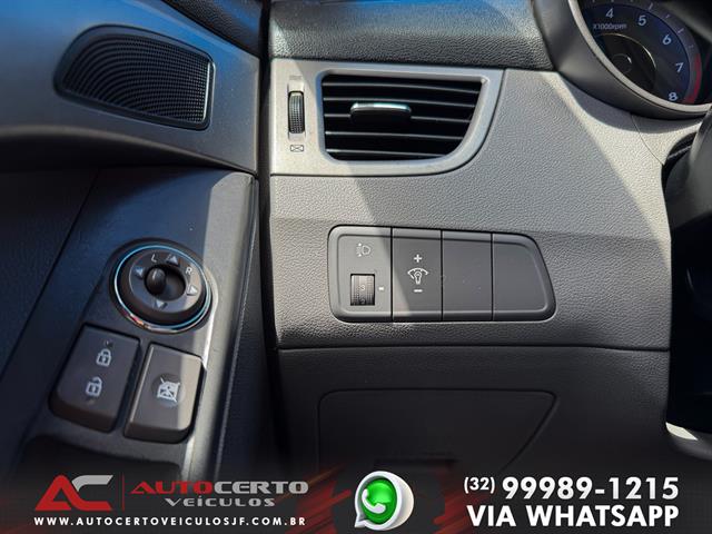 HYUNDAI ELANTRA GLS 1.8 16V MEC. 2012