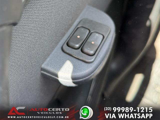 CHEVROLET Classic LIFE/LS 1.0 VHC FLEXP. 4P 2012