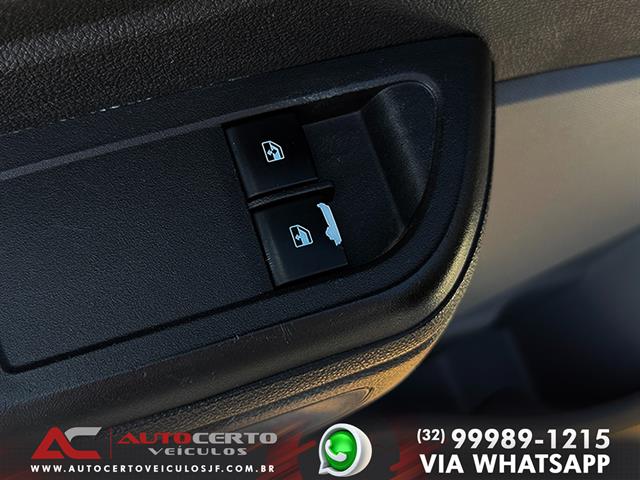 CHEVROLET ONIX HATCH LT 1.0 8V FLEXPOWER 5P MEC. 2015