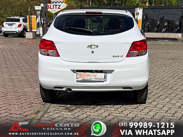 CHEVROLET ONIX HATCH LT 1.0 8V FLEXPOWER 5P MEC. 2015