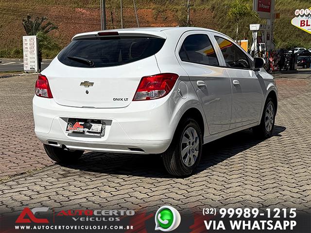 CHEVROLET ONIX HATCH LT 1.0 8V FLEXPOWER 5P MEC. 2015