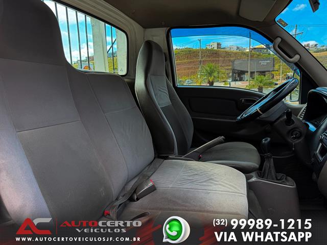 HYUNDAI HR 2.5 TCI DIESEL (RS/RD) 2012