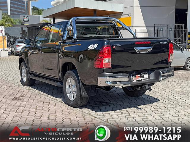 TOYOTA Hilux CD SR 4X4 2.8 TDI DIESEL AUT. 2016