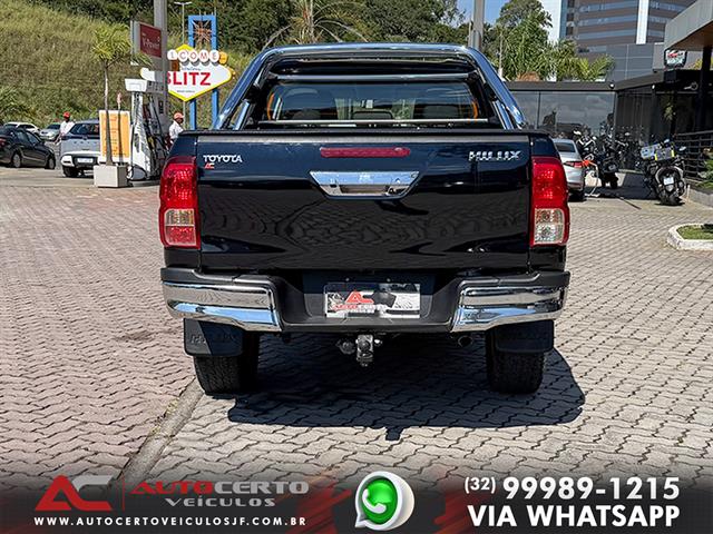 TOYOTA Hilux CD SR 4X4 2.8 TDI DIESEL AUT. 2016