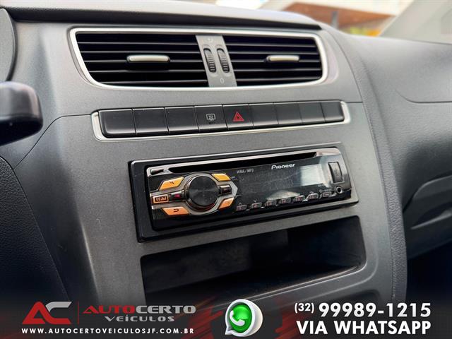 VOLKSWAGEN FOX 1.6 MI TOTAL FLEX 8V 5P 2014