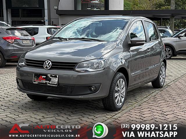 VOLKSWAGEN FOX 1.6 MI TOTAL FLEX 8V 5P 2014