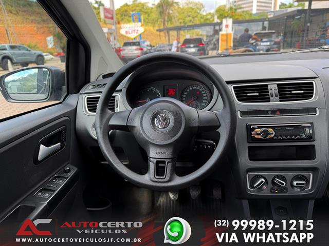 VOLKSWAGEN FOX 1.6 MI TOTAL FLEX 8V 5P 2014