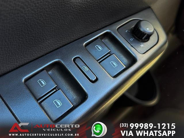 VOLKSWAGEN FOX ROCK IN RIO 1.6 MI TOTAL FLEX 8V 5P 2016