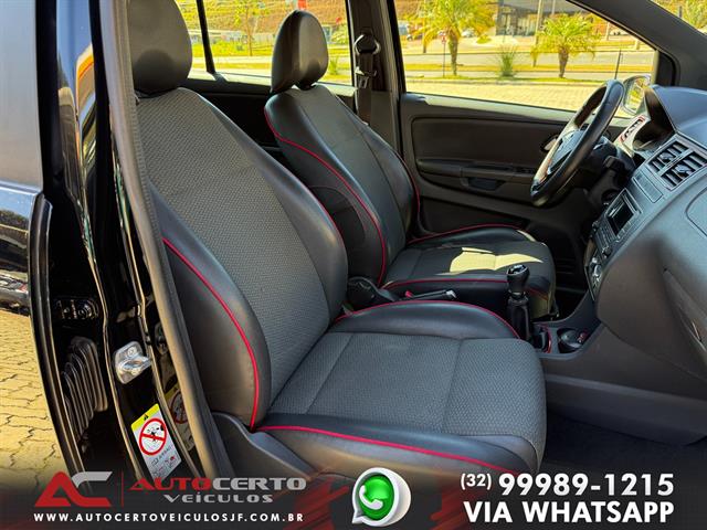 VOLKSWAGEN FOX ROCK IN RIO 1.6 MI TOTAL FLEX 8V 5P 2016
