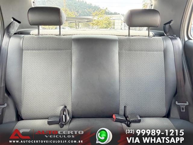 VOLKSWAGEN FOX ROCK IN RIO 1.6 MI TOTAL FLEX 8V 5P 2015/2016