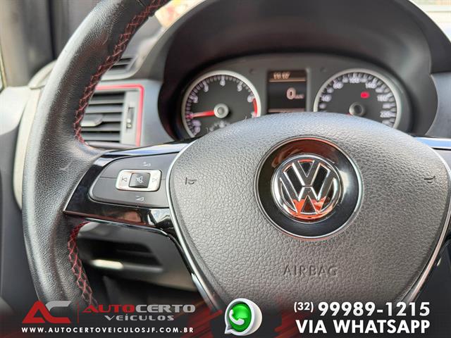 VOLKSWAGEN FOX ROCK IN RIO 1.6 MI TOTAL FLEX 8V 5P 2015/2016