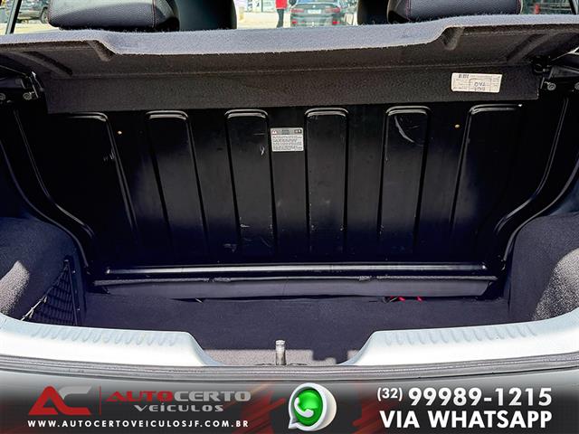 VOLKSWAGEN FOX ROCK IN RIO 1.6 MI TOTAL FLEX 8V 5P 2015/2016