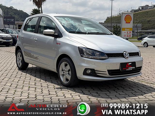 VOLKSWAGEN FOX ROCK IN RIO 1.6 MI TOTAL FLEX 8V 5P 2015/2016